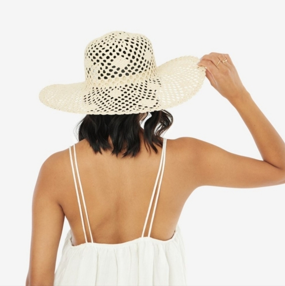 Kensie Crochet Straw Hat NWT - Open Weave Wide Brim Sun Hat